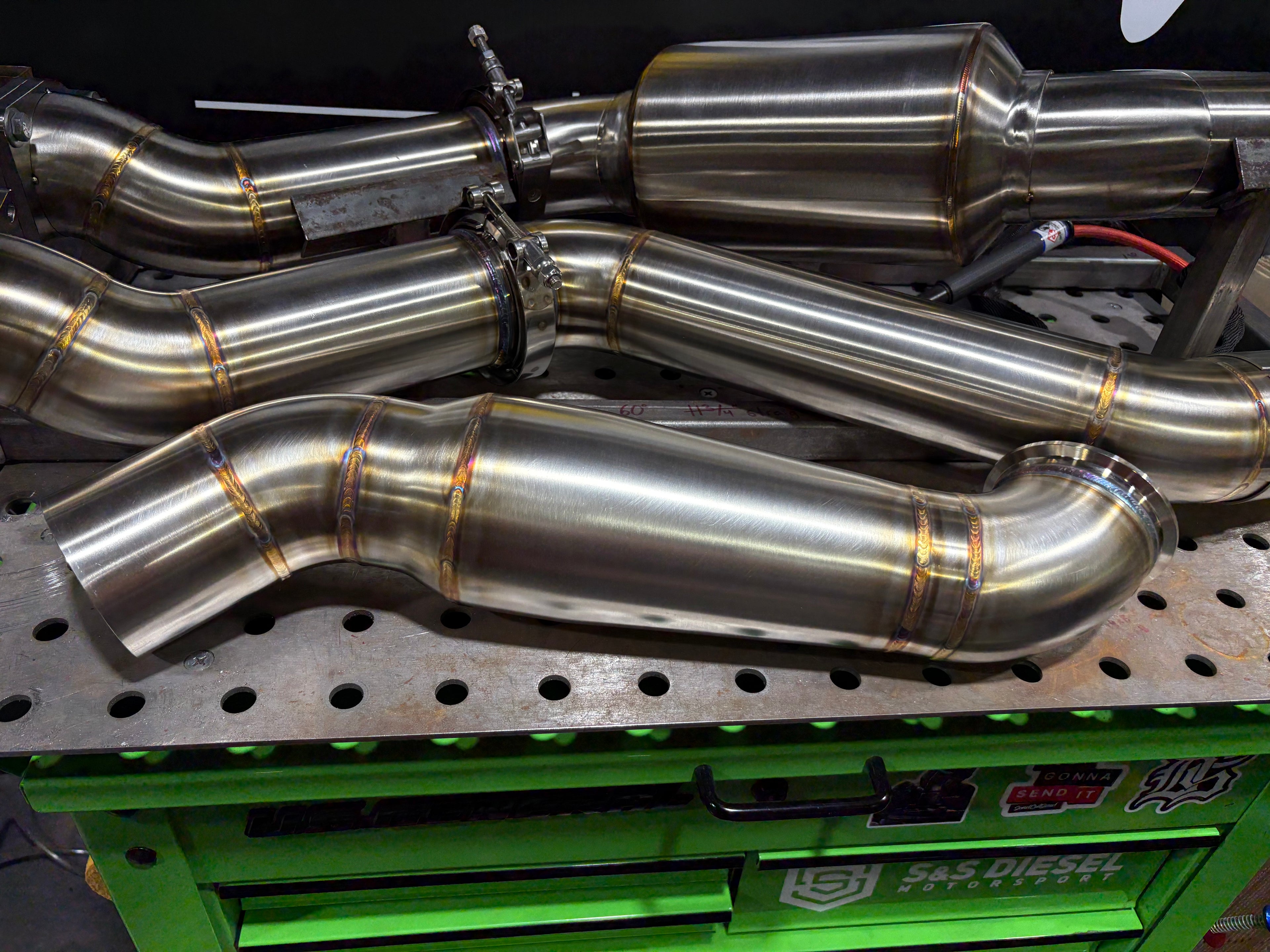 ‘22+ VB WRX NONVALVED 3.5" Side Exit Exhaust